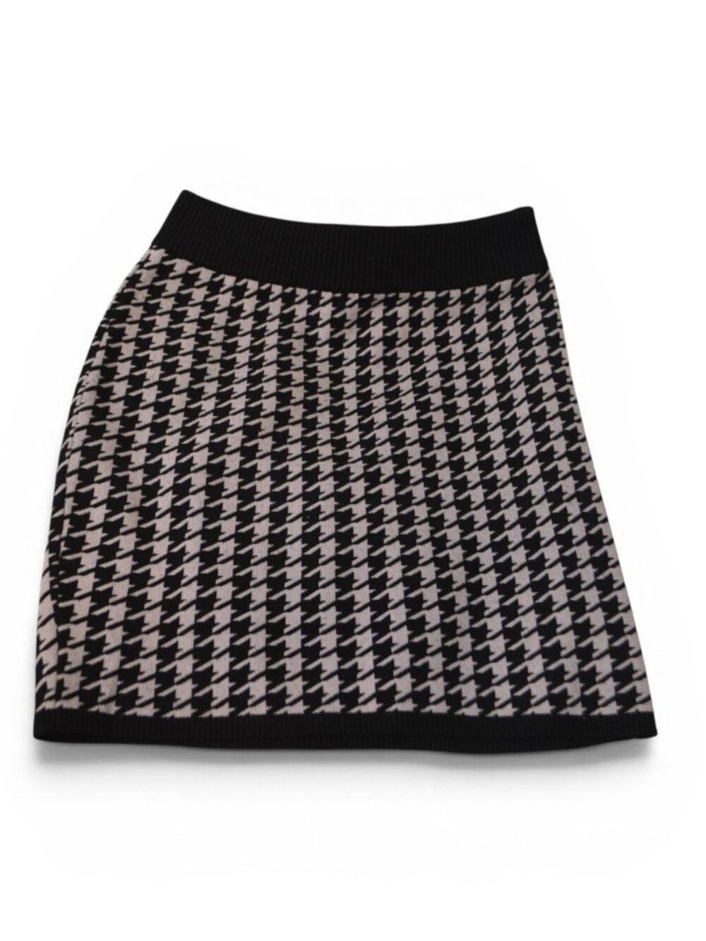Express Houndstooth Sweater Knit Mini Skirt Women's Large Black White
